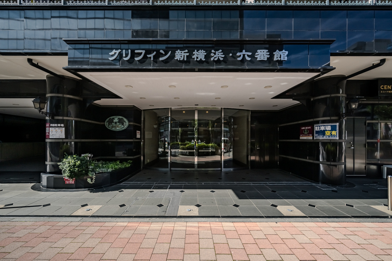5/5 エントランス