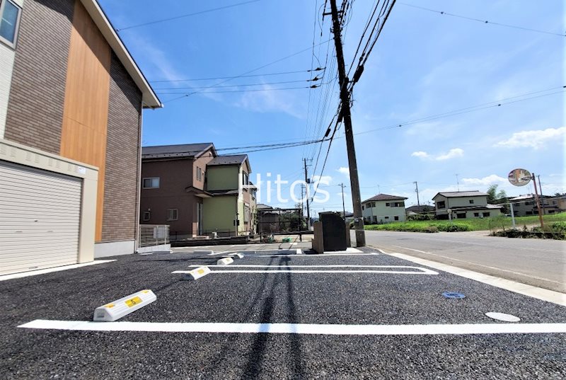 2/2 駐車場