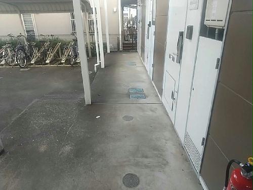 13/22 駐車場