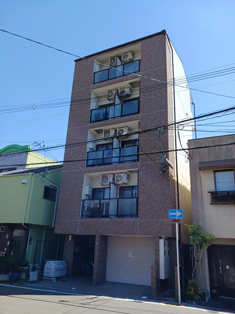 1/8 外観