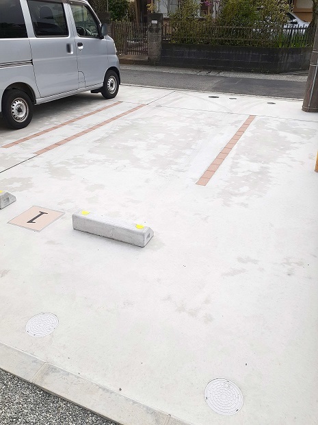 13/21 駐車場