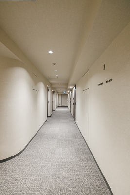 2/2 エントランス