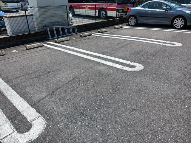 14/20 駐車場