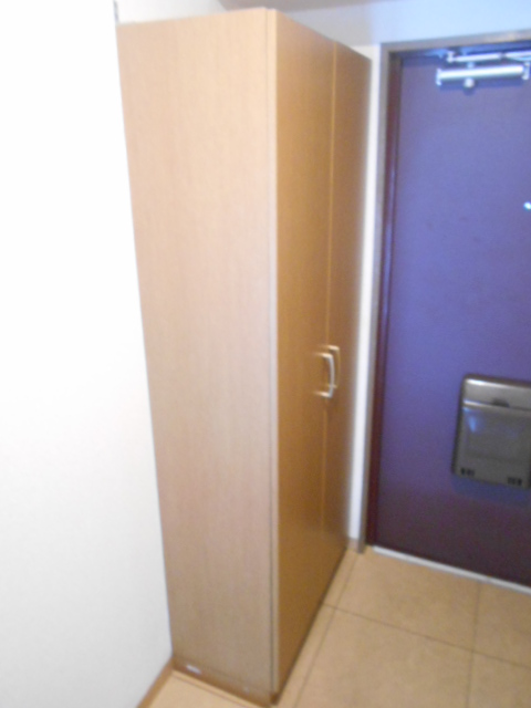 21/29 エントランス