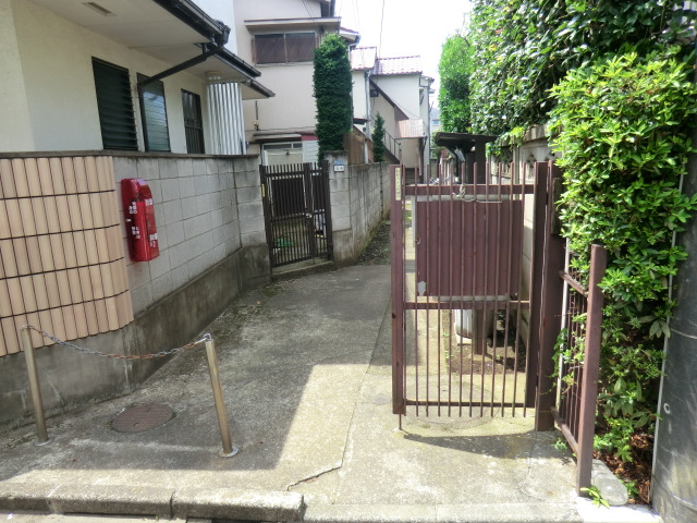 22/24 エントランス