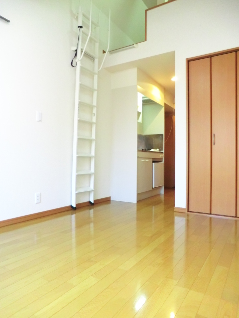 2/30 リビング/ダイニング