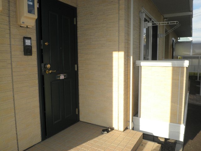 22/23 エントランス