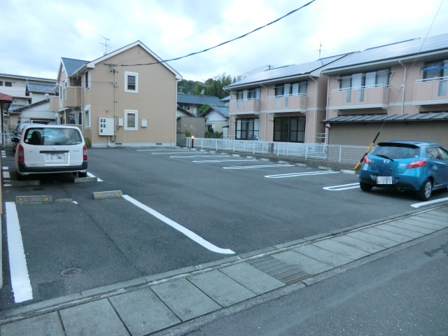 2/8 駐車場