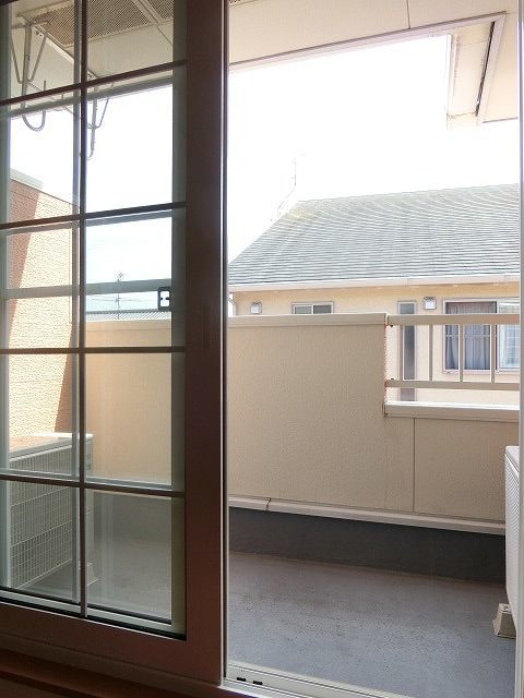 15/23 バルコニー