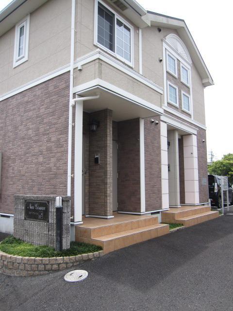 14/21 エントランス