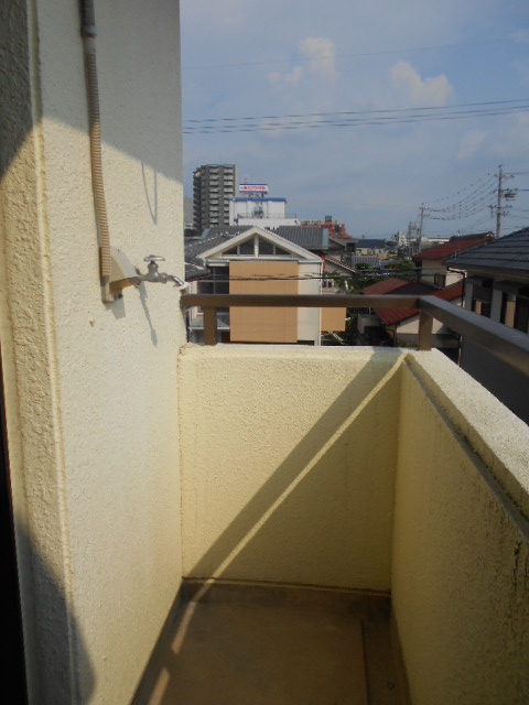 15/26 バルコニー