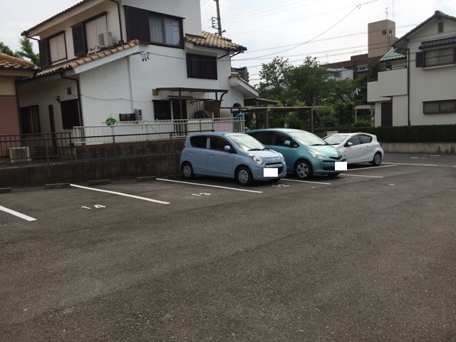 2/10 駐車場