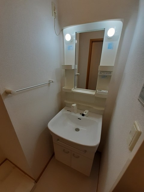15/27 洗面