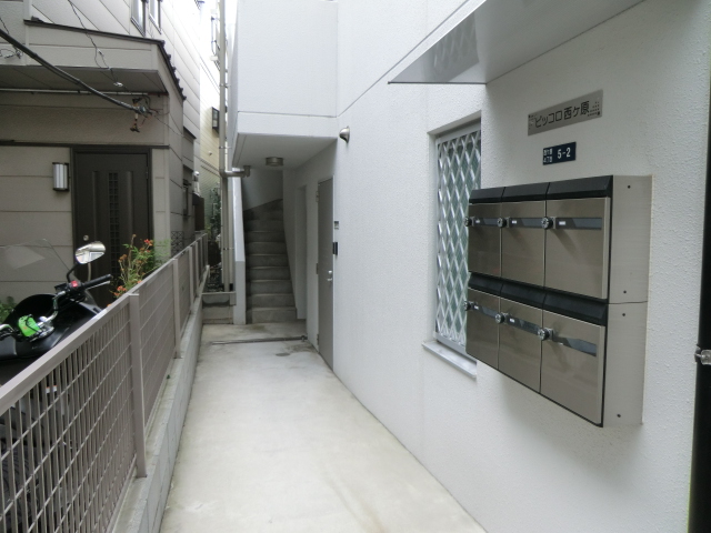 19/26 エントランス