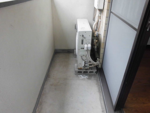 16/22 バルコニー