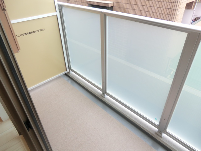 15/23 バルコニー