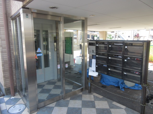 4/12 エントランス