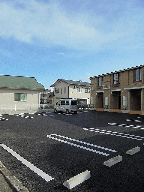 14/20 駐車場
