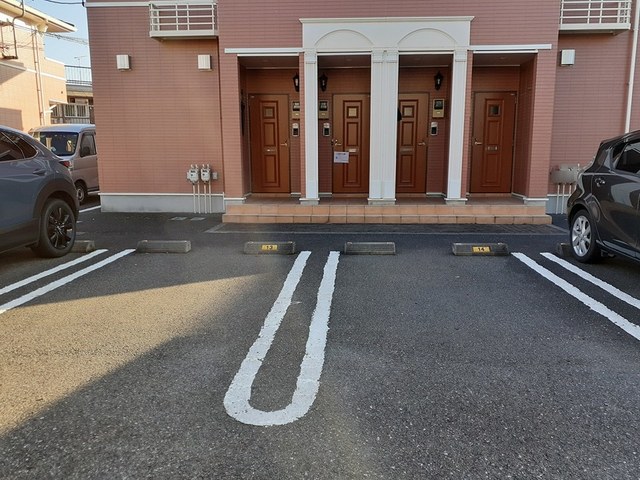 14/21 駐車場