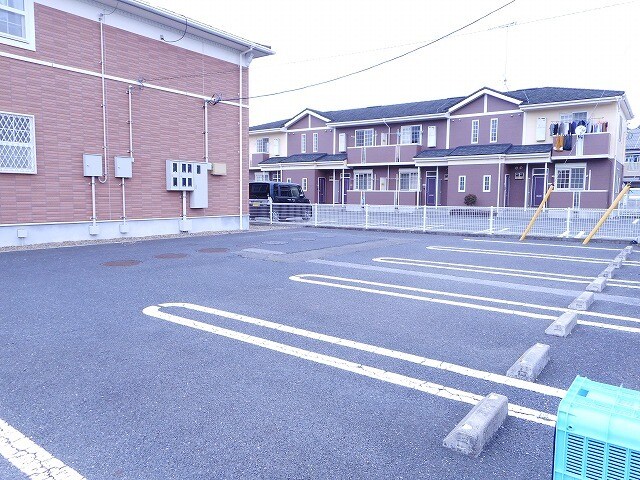 14/20 駐車場