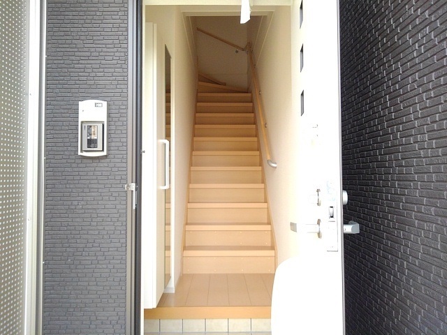 5/20 玄関