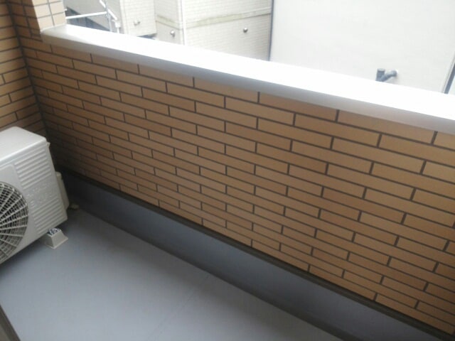 20/30 バルコニー