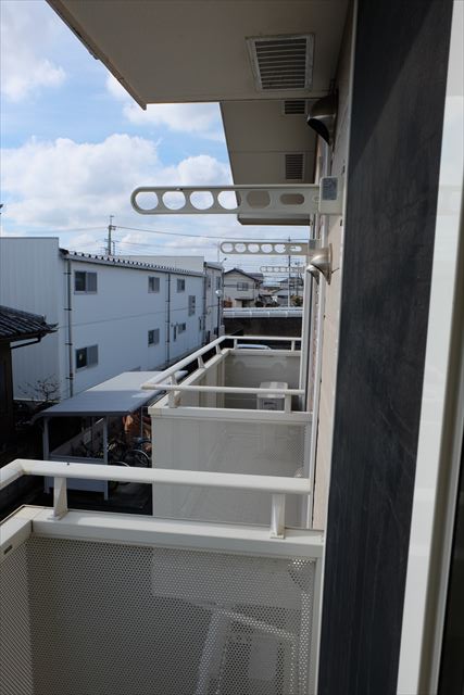 16/27 バルコニー