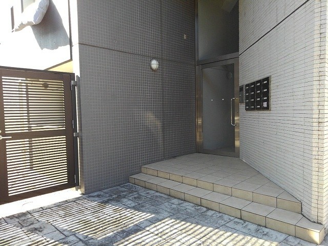 14/21 エントランス