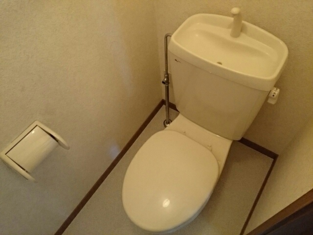 14/28 トイレ