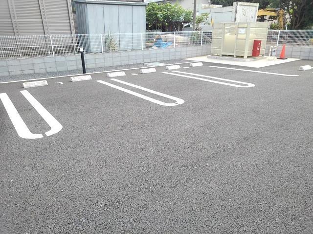 14/22 駐車場