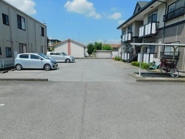 17/25 駐車場