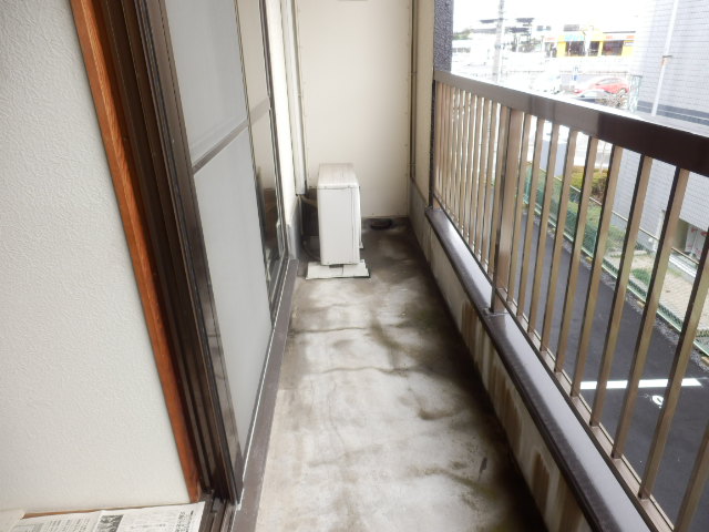 19/30 バルコニー