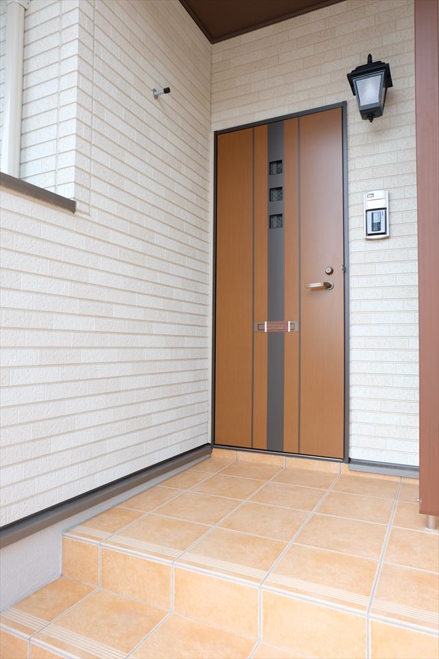 21/30 エントランス