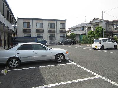 14/21 駐車場