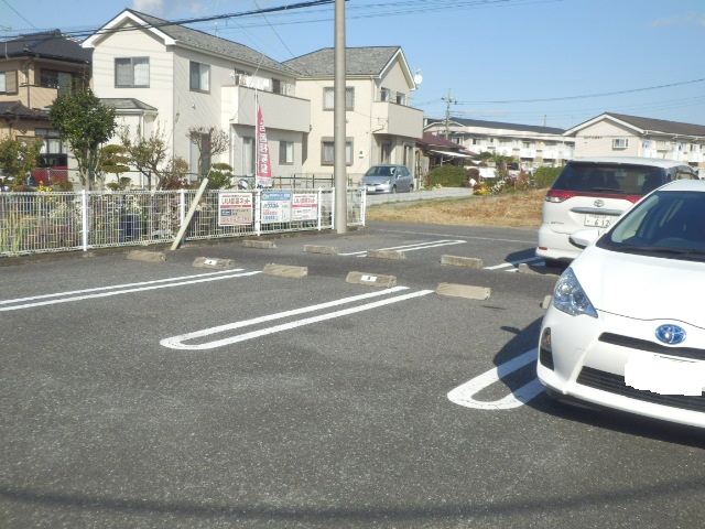 4/12 駐車場