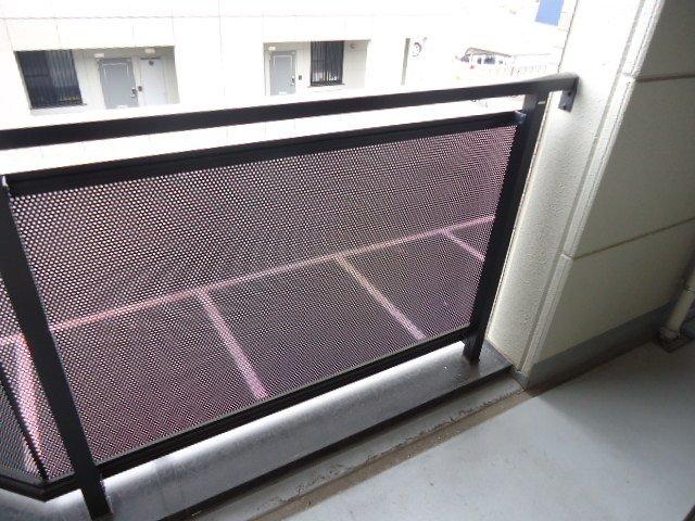 15/28 バルコニー