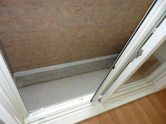 18/28 バルコニー