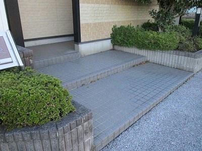 13/21 エントランス