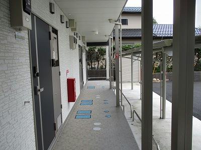 13/24 エントランス