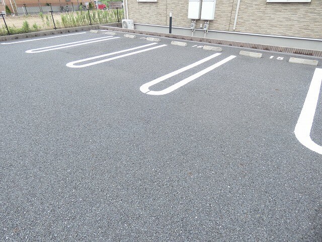 14/20 駐車場