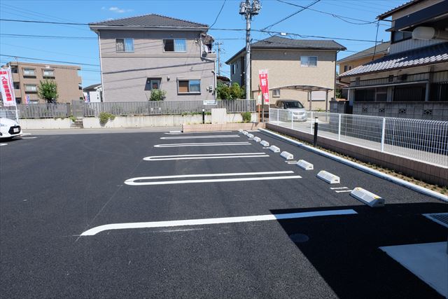 22/30 駐車場