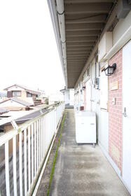 14/19 エントランス