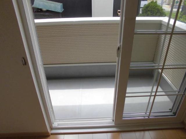 16/27 バルコニー