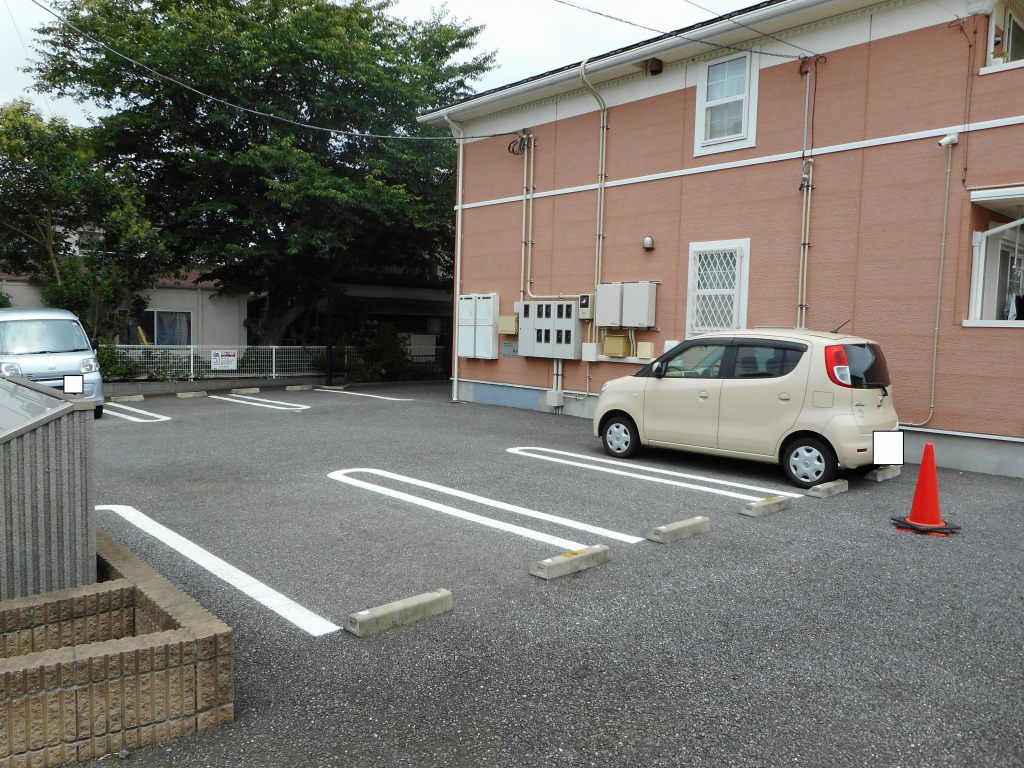14/20 駐車場