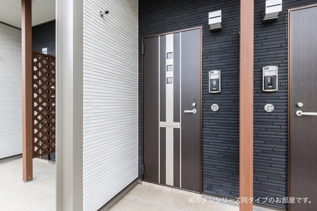 2/8 エントランス