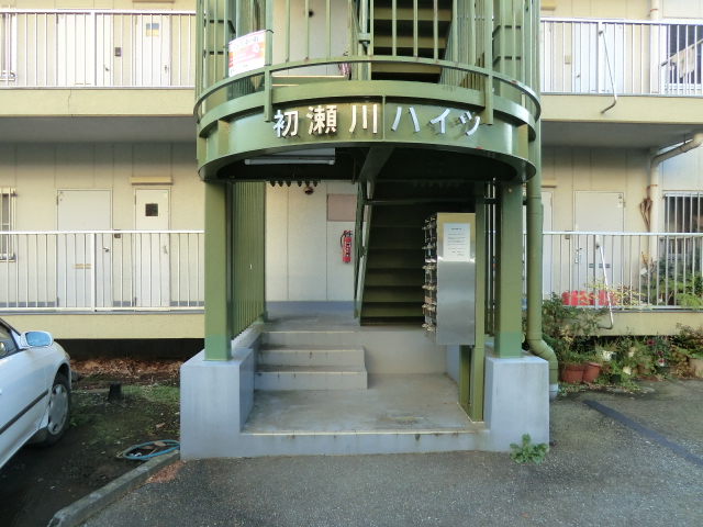 21/28 エントランス