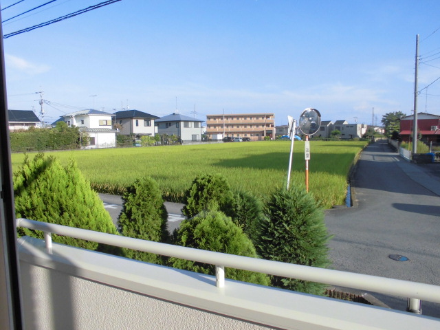 18/27 バルコニー