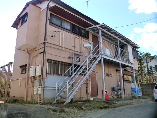 17/19 エントランス