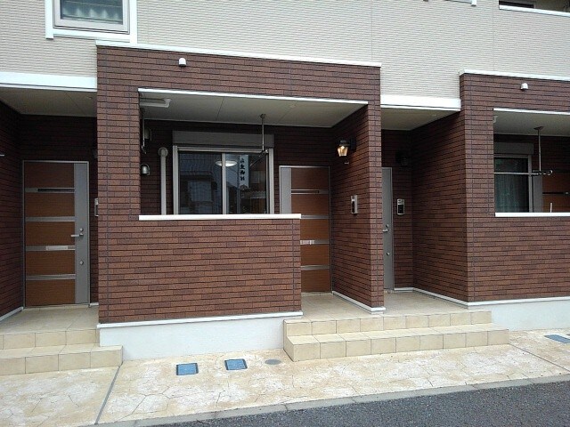 15/22 エントランス