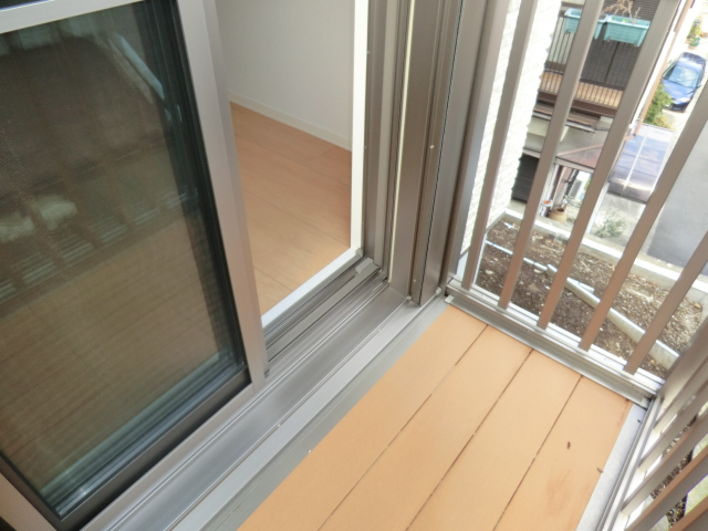 19/27 バルコニー